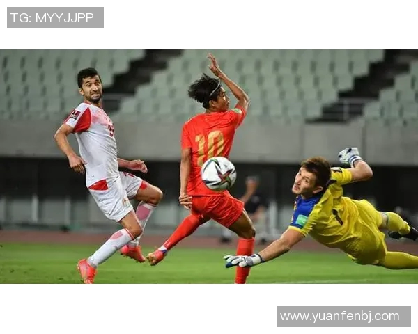 著名足球明星们对中国足球名将郑智的高度评价与深刻分析 著名足球明星们对中国足球名将郑智的高度评价与深刻分析