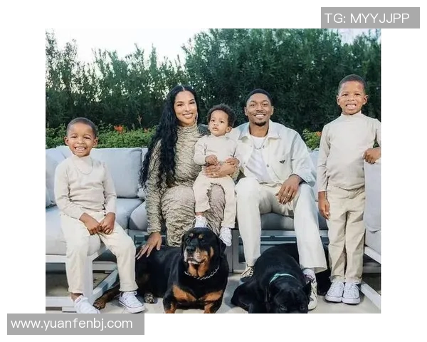 足球明星与NBA球员的跨界交流与友谊之旅 足球明星与NBA球员的跨界交流与友谊之旅