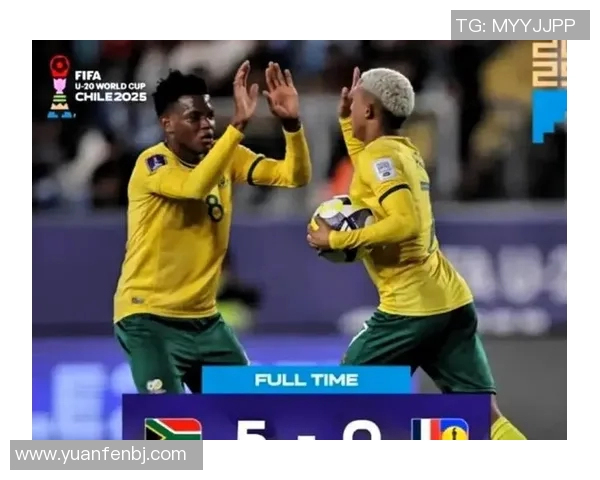 精彩对决回顾哥伦比亚与埃及足球比赛全场录像分析与亮点集锦 精彩对决回顾哥伦比亚与埃及足球比赛全场录像分析与亮点集锦